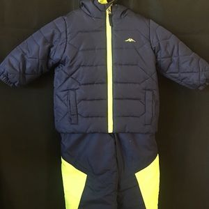 Pacific Trail 2 Piece Snowsuit Coat and Bibs NWOT